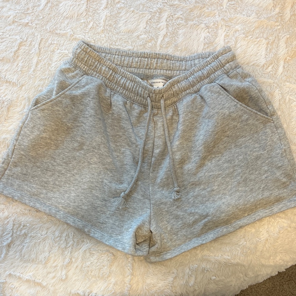 Aeropostale Light Gray Athletic Shorts
